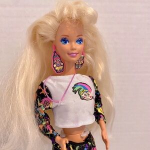Vintage 1992 Troll Barbie with earrings BOGO free